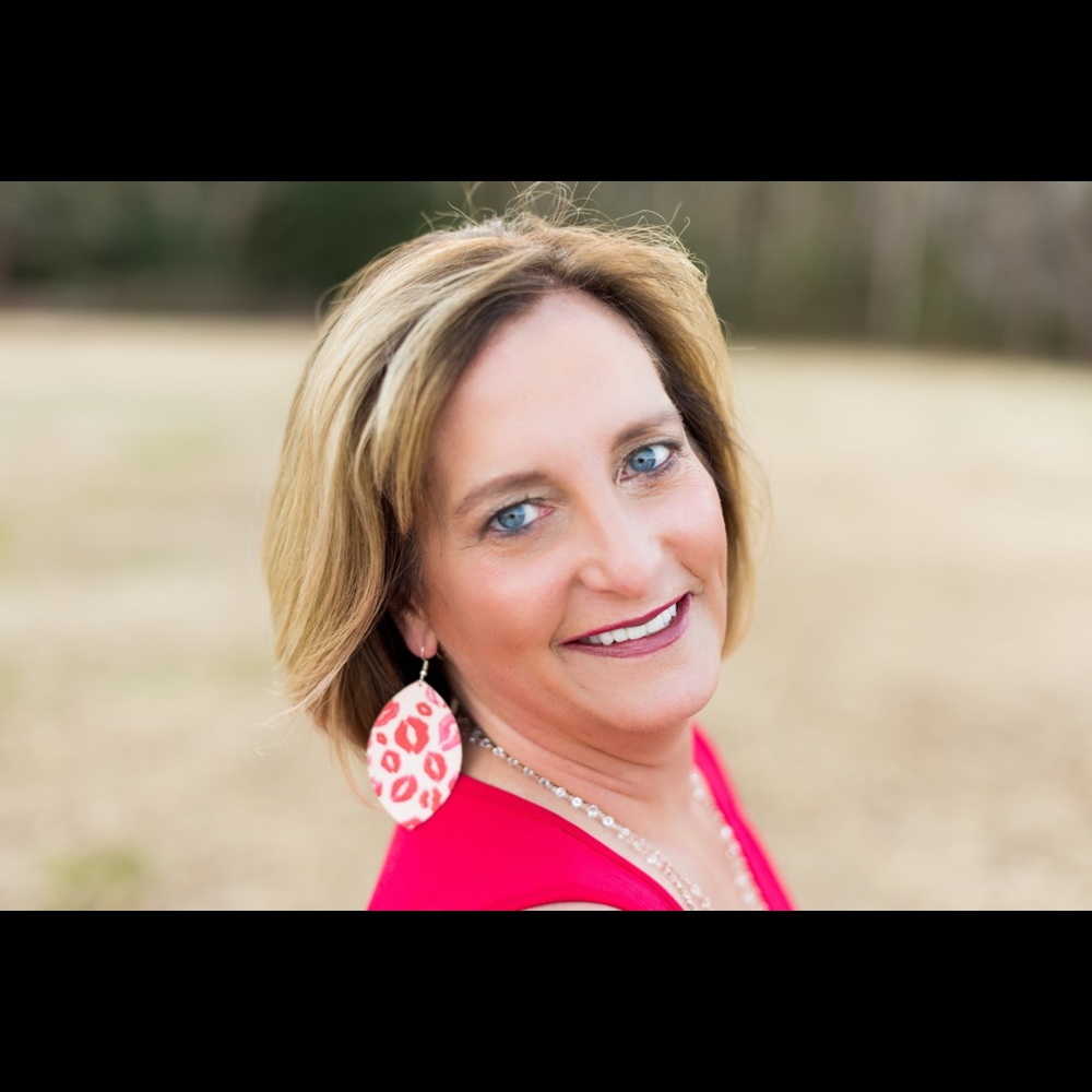 Meet your Posher, Denise